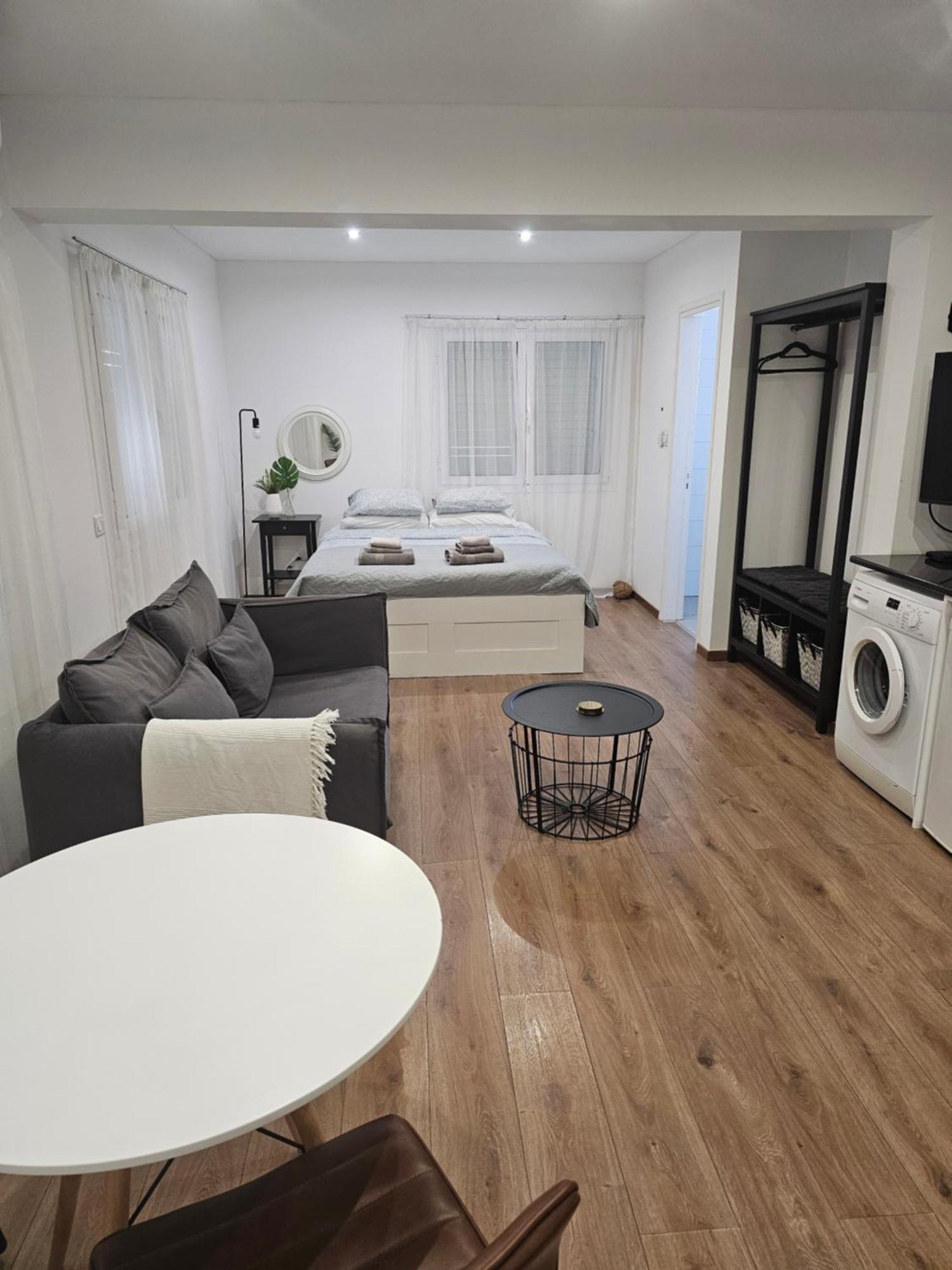 City Center Apartments Paphos ภายนอก รูปภาพ