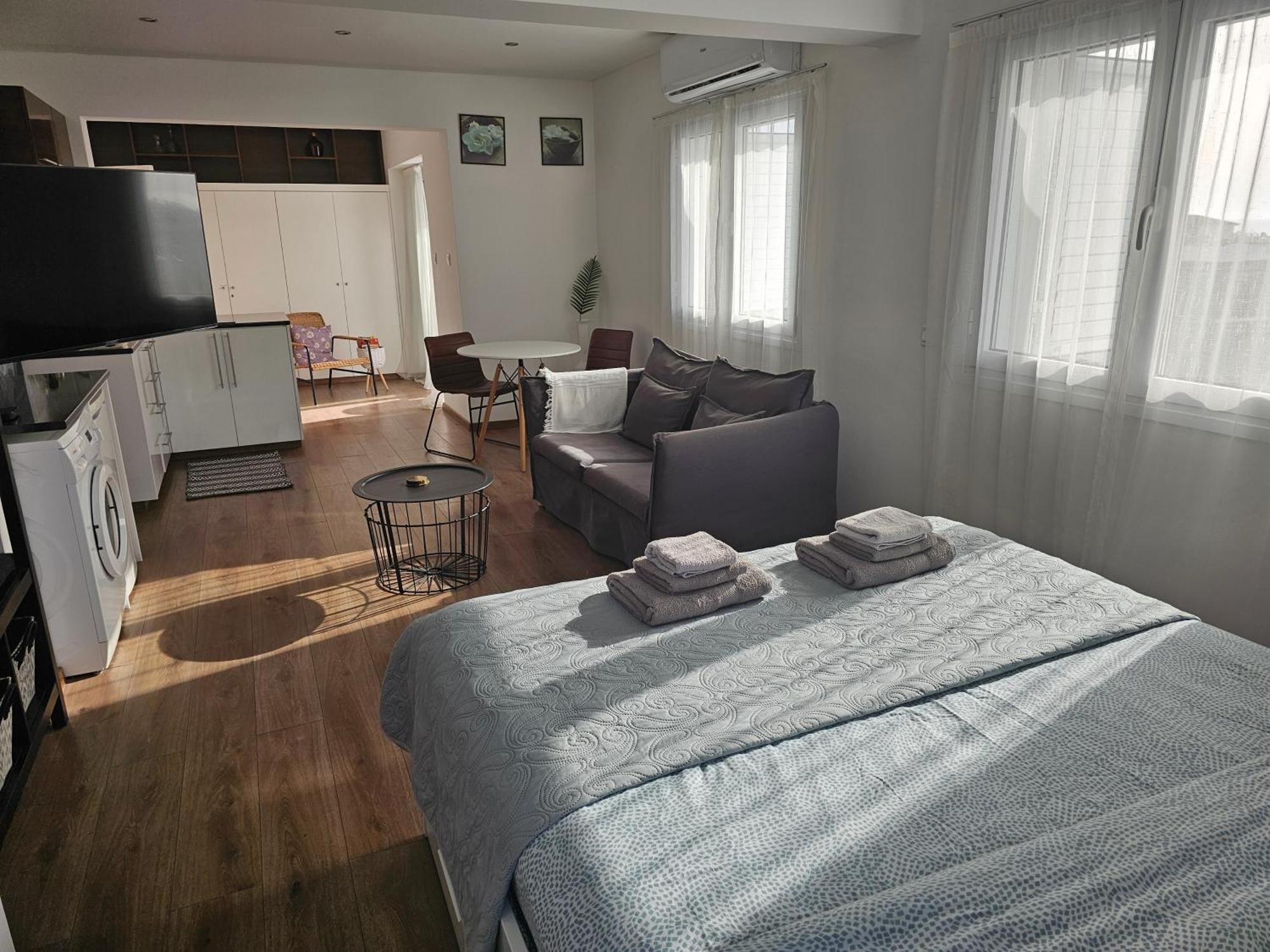 City Center Apartments Paphos ภายนอก รูปภาพ