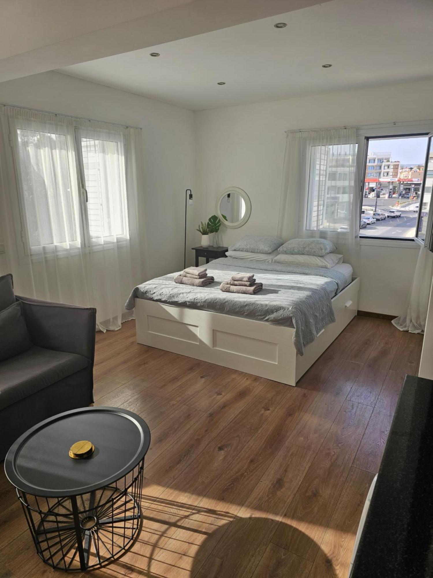 City Center Apartments Paphos ภายนอก รูปภาพ