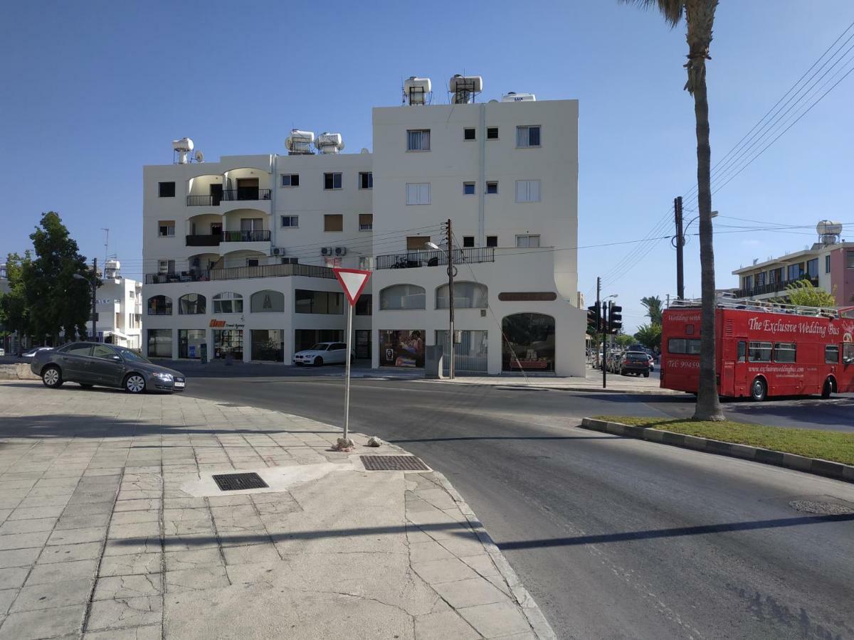 City Center Apartments Paphos ภายนอก รูปภาพ